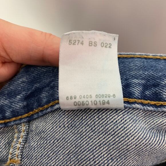 Levi’s Cropped 501 Cutoff Denim Jeans Tapered - Picture 3 of 7